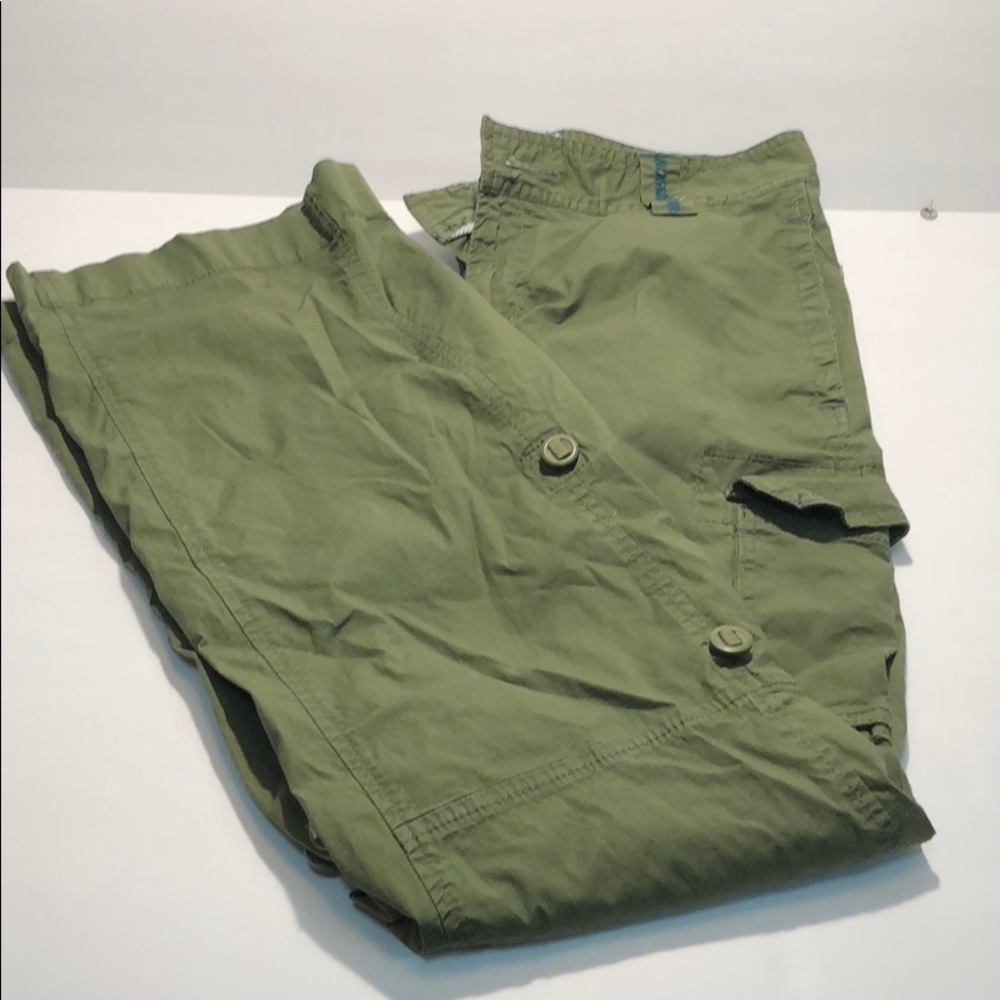 Old Navy green cargo pants